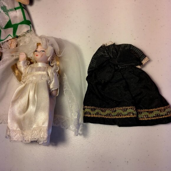 Vintage Dolls Mixed Doll Lot 5 Porcelain Flocked Gondlier Handmade Collectible - Picture 16 of 16